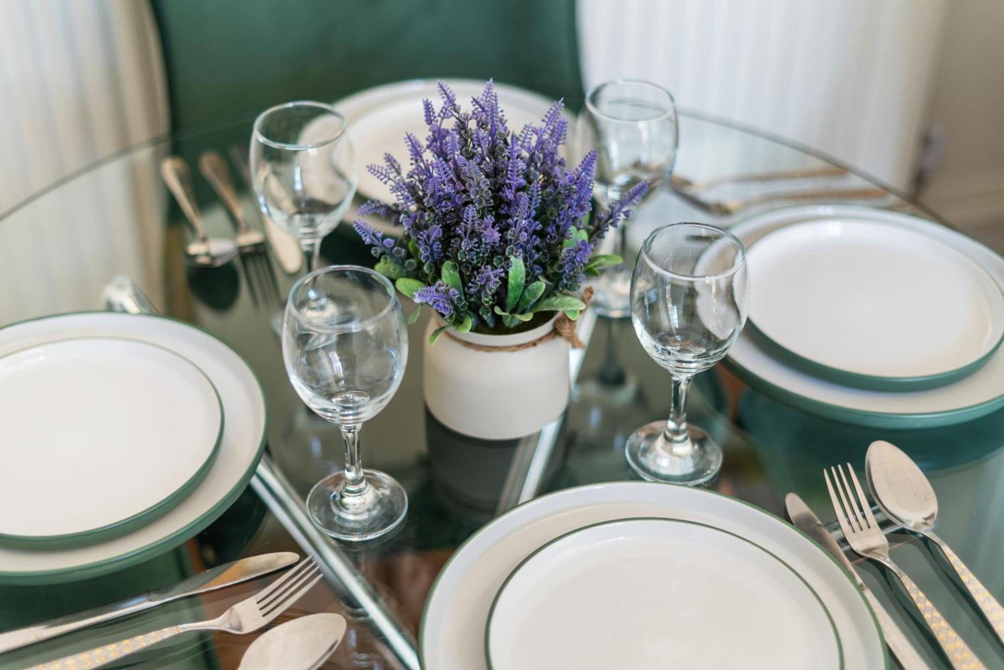Luxurious Apartments On Oxford Street Лондон Екстериор снимка